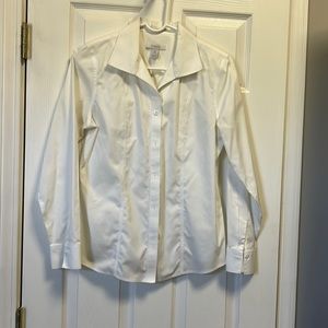 Chicos no iron white blouse size 0.